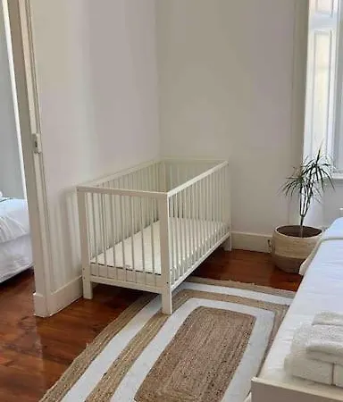 Appartamento Casa Flores 4br + Office Space And A/c
