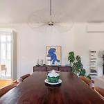 Casa Flores 4br + Office Space And A/c Διαμέρισμα