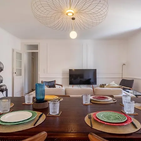 Апартаменты Casa Flores 4br + Office Space And A/c *