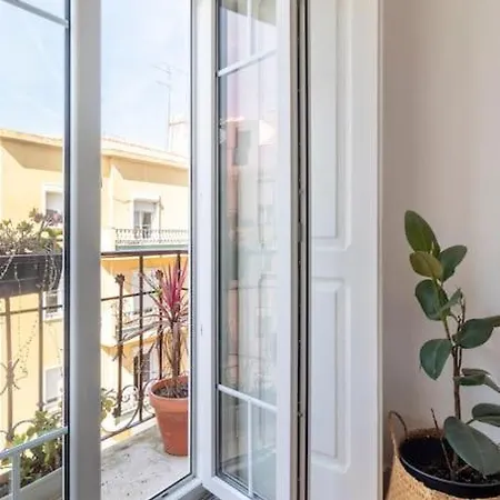 Apartament Casa Flores 4br + Office Space And A/c