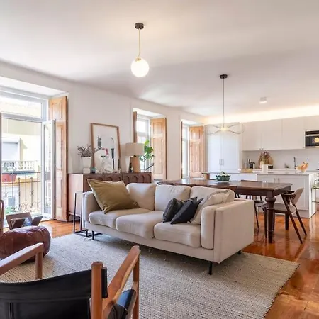 Casa Flores 4br + Office Space And A/c Daire *