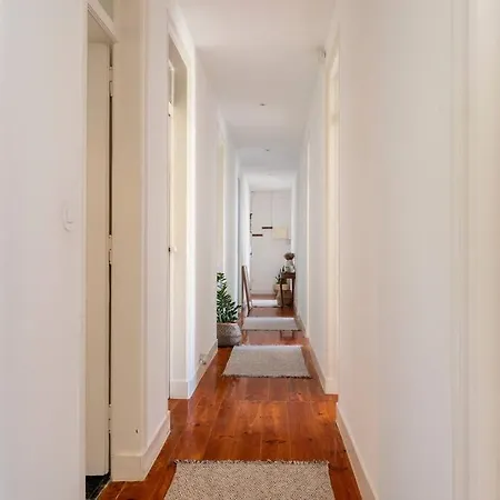 Casa Flores 4br + Office Space And A/c * Lisboa